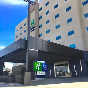 Holiday Inn Express & Suites Mexicali By Ihg